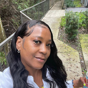 Meet your Posher, Glennetta